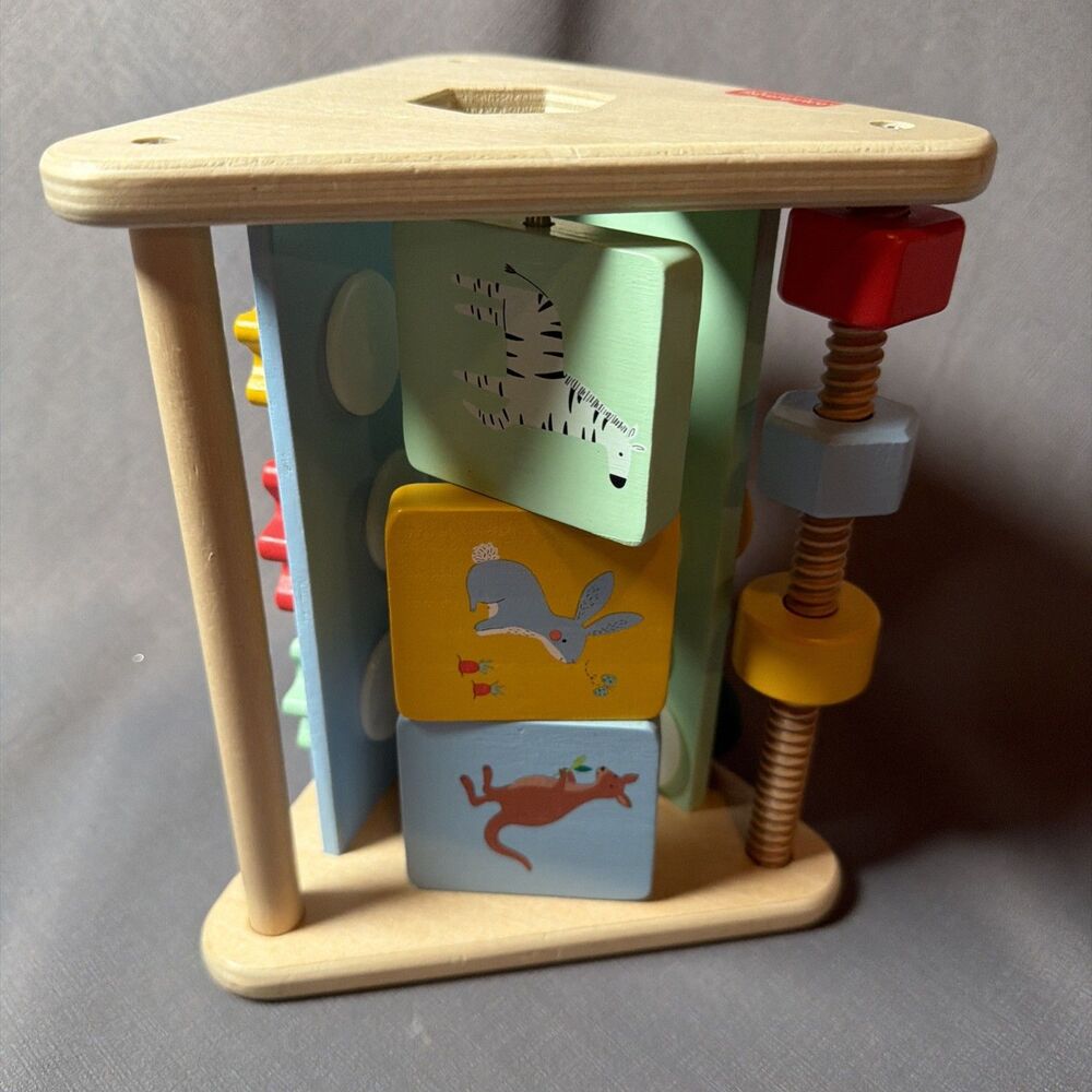 Fisher-Price Wooden Activity Triangle, 3-Sided Fine Motor Toy for Baby -S